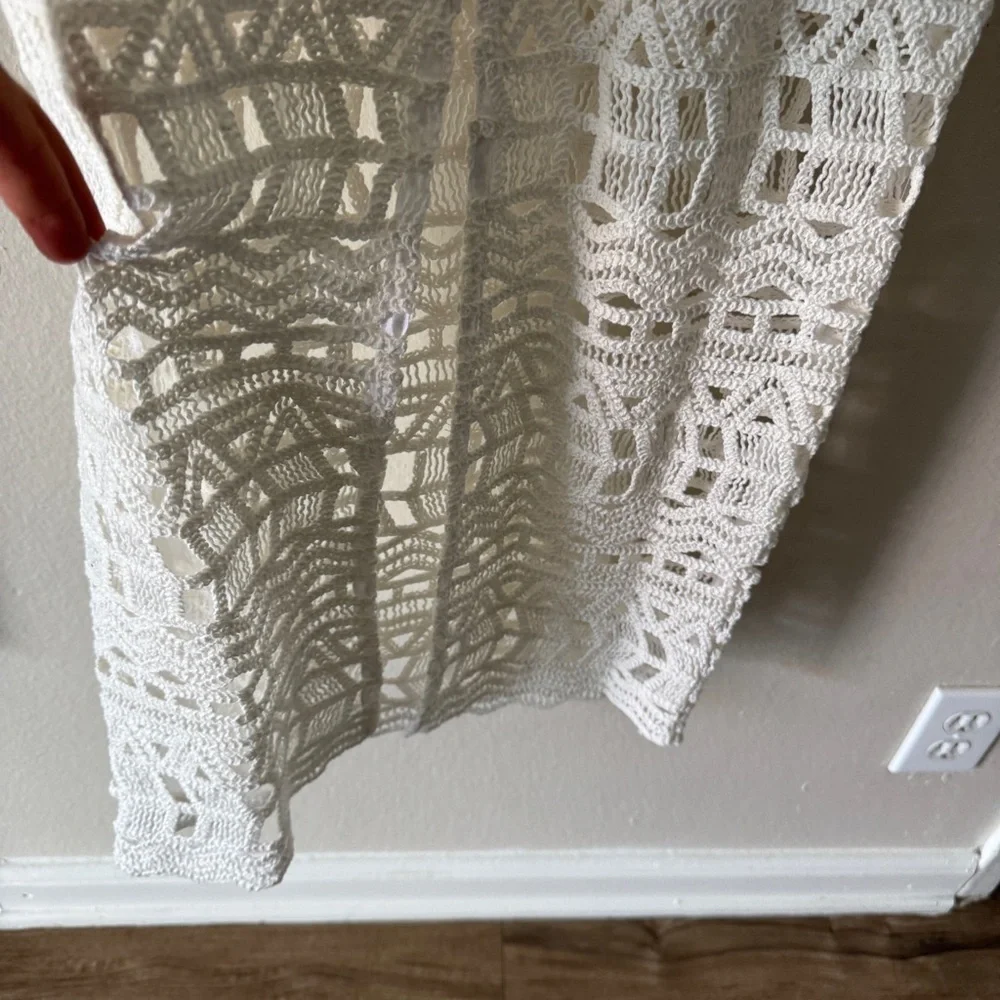 Revolve Rumer white crochet beach cover up XS - Picture 4 of 10